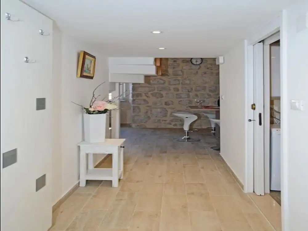 Atento Apartments