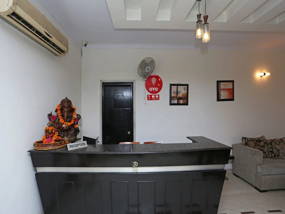 OYO 8898 City Hotels