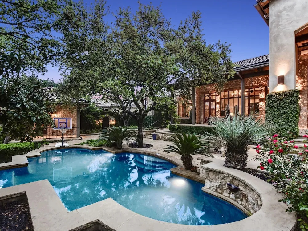 Brandon House #143476 - 5 Br Estate