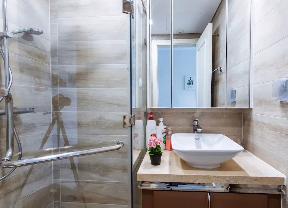 Lipbi Home-Central Luxury Apartment