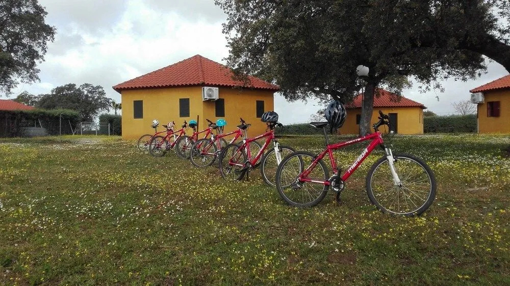 ALBERGUE TURÍSTICO DE CORNALVO