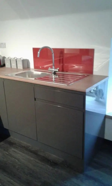 Beautiful 1-bed Barn Conversion Studio Apartment