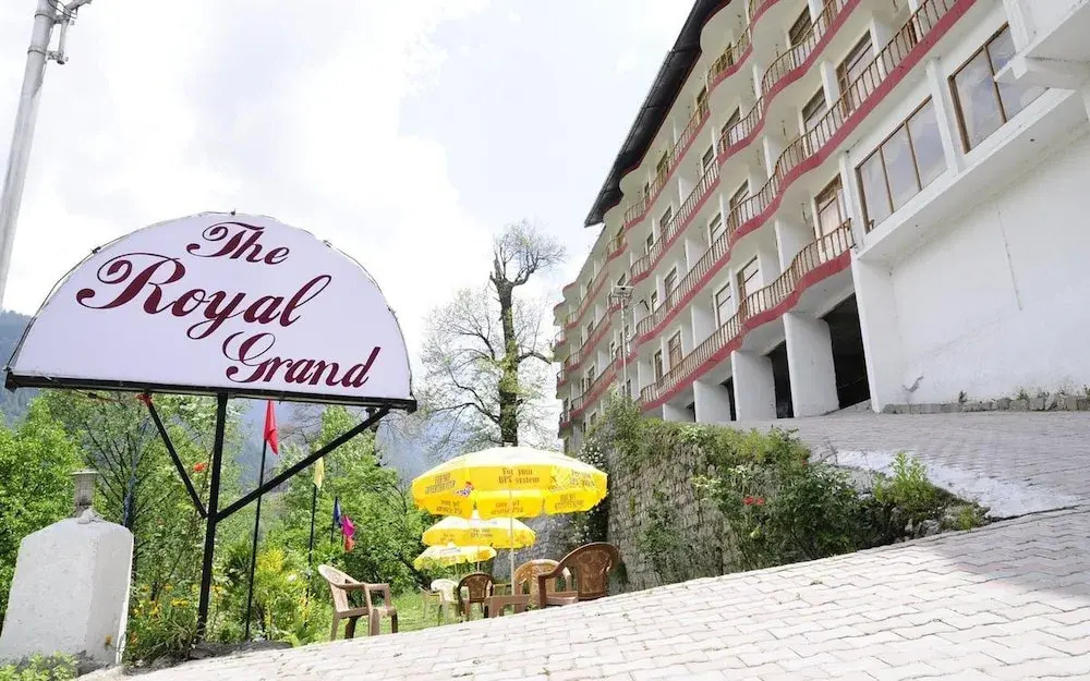 Hotel Royal Grand - Manali