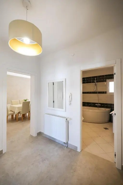 Apartments Škara