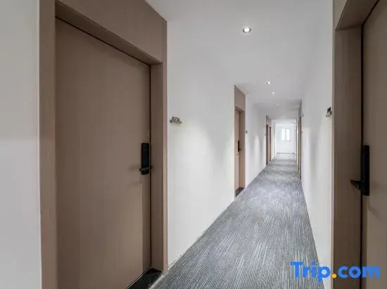 Licheng Xiyue Beston Hotel (Guangzhou R&F Haizhu City Jiangnan West Subway Station Branch)