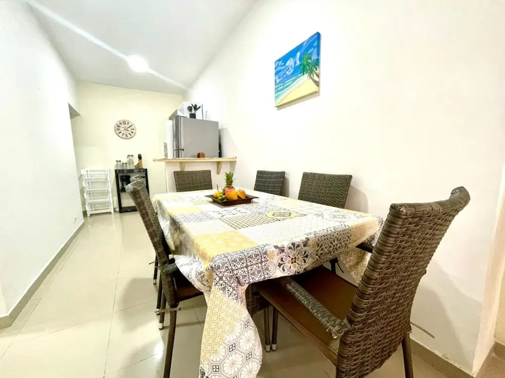 Apartamento 2CBM-1 Cerca al Mar con Wifi