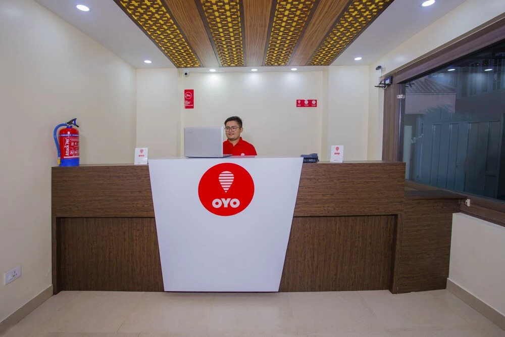 OYO 172 Hotel Deepshree