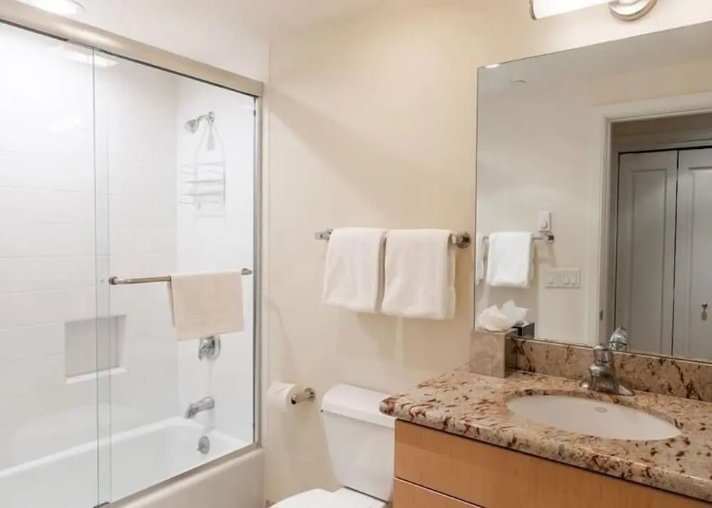 Ski In Ski Out condo with Access to Vail Mountain by RedAwning