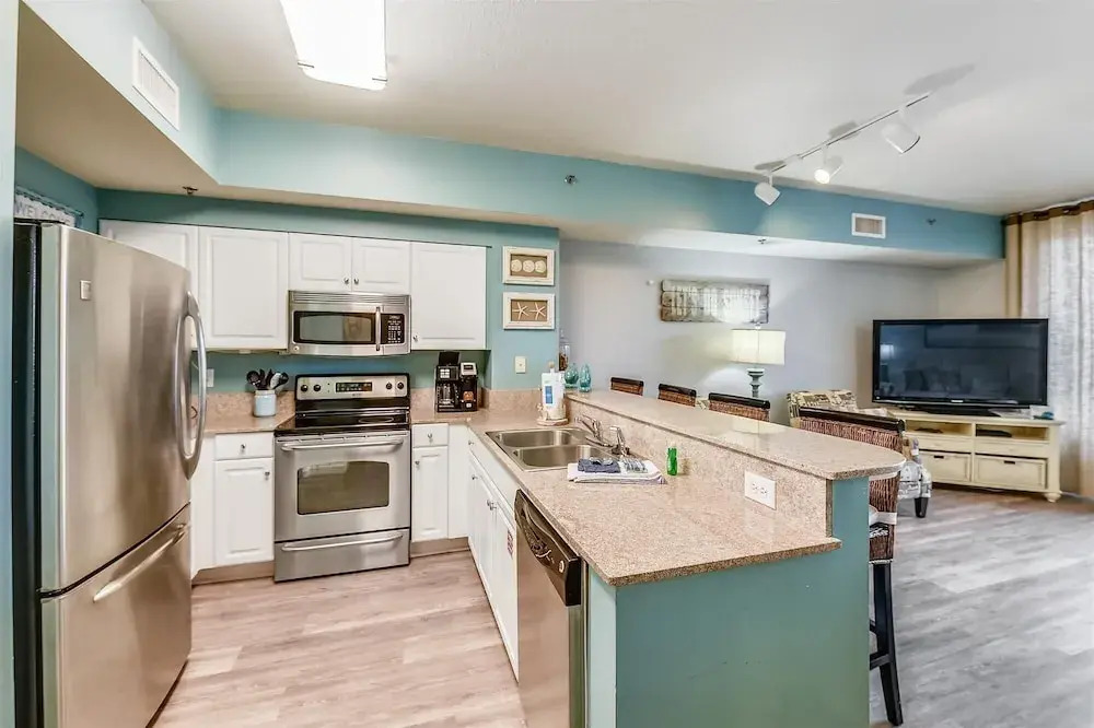 Shores of Panama 2326 - 1 Bedroom + Bunks . Reserved Parking! 1 Condo by RedAwning