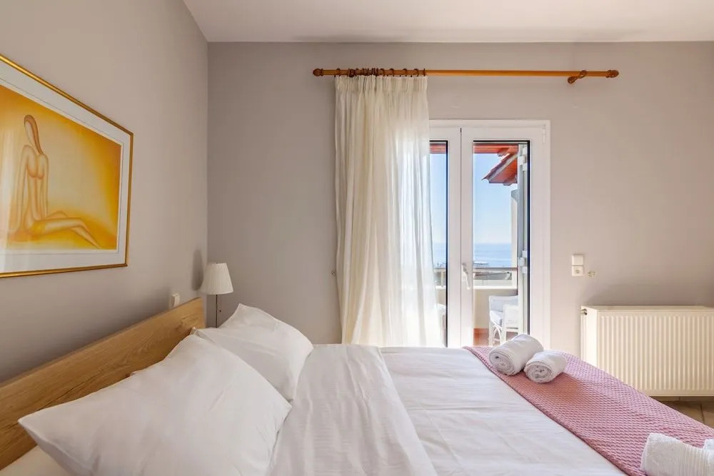 Villa Chrysalida, unspeakble views and privacy