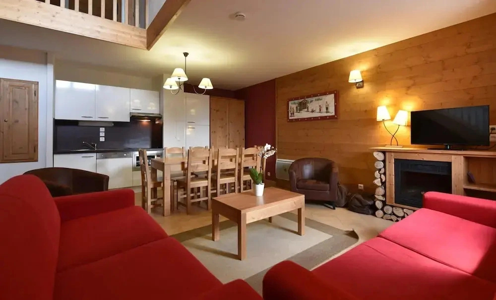 Apartment in Sainte-foy With Ski-in/ski-out