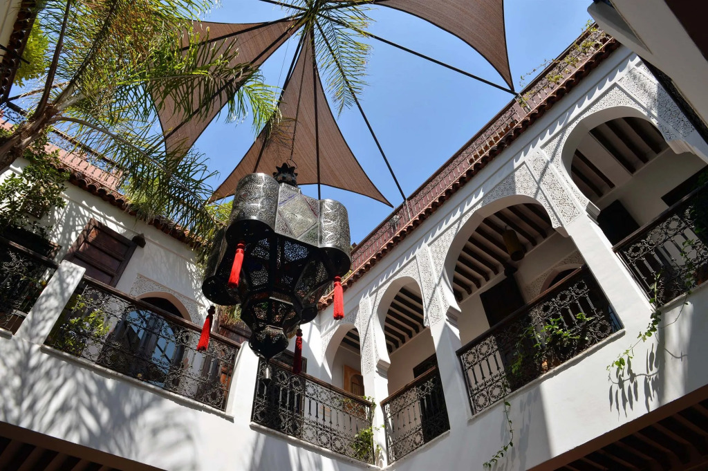 Riad La Porte Rouge By La Siredrah
