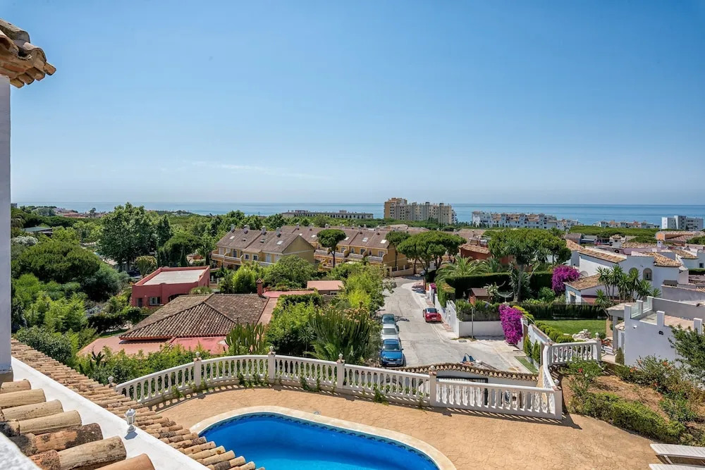 Villa Solea by Villa Plus