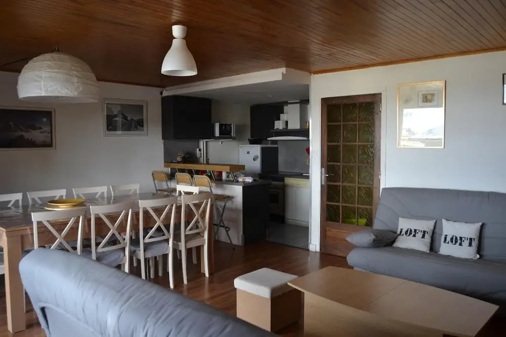 Apartment with 2 Bedrooms in Les Deux Alpes, with Wonderful Mountain View And Furnished Balcony - 100 M From the Slopes