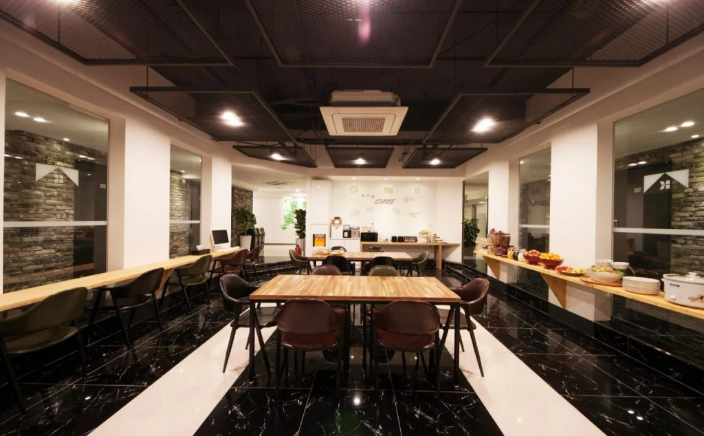 K-Grand Hostel Yeosu