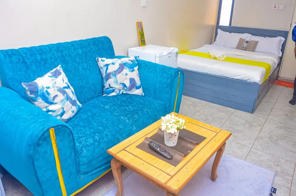Lux Suites Mattlet Studio Apartments TRM