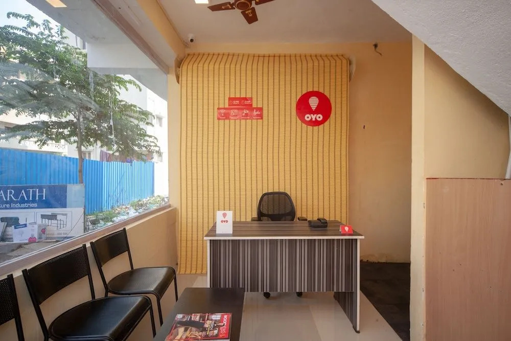 OYO 25004 Vinayak Residency