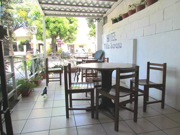 Hotel Villa Serena Flor Blanca