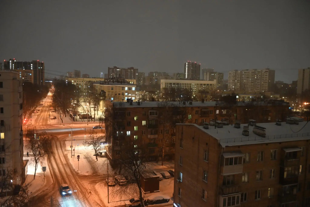 Студия 2+2  "ЕНИСЕЙ" в 2х мин. от метро