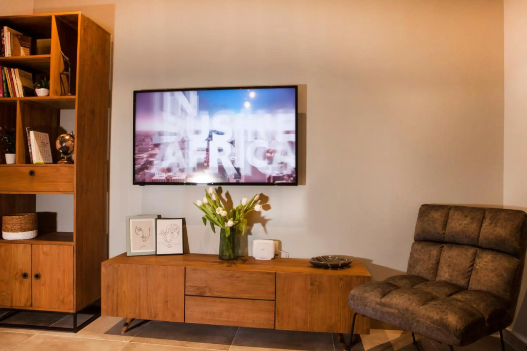 Central Comfy Modern Flat 2 bedrooms 2 bathrooms