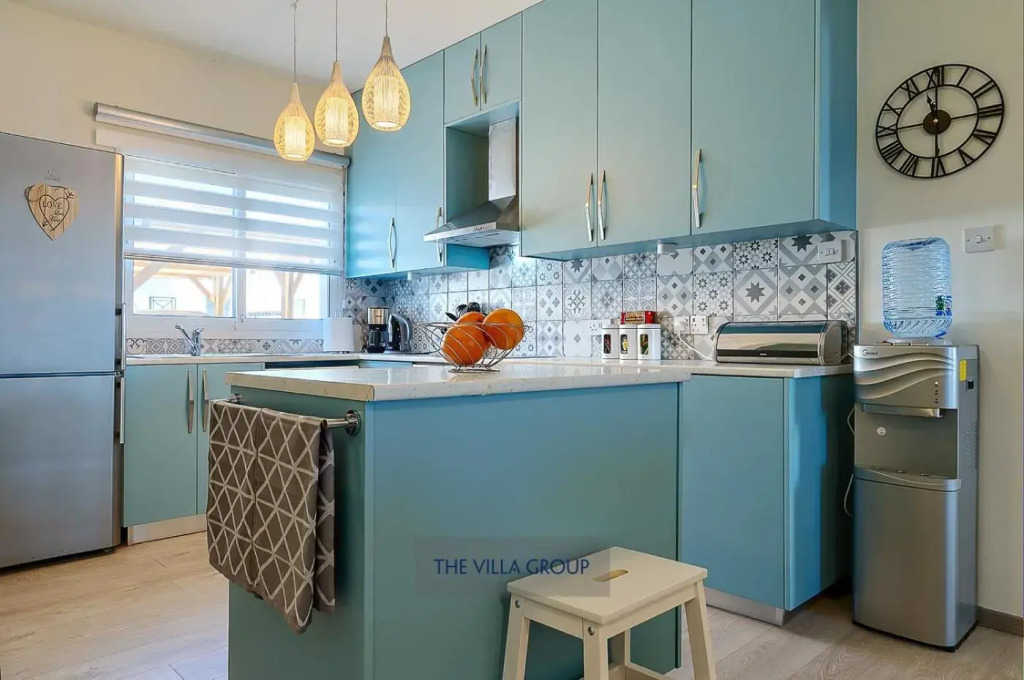 Thea Vista Apartment