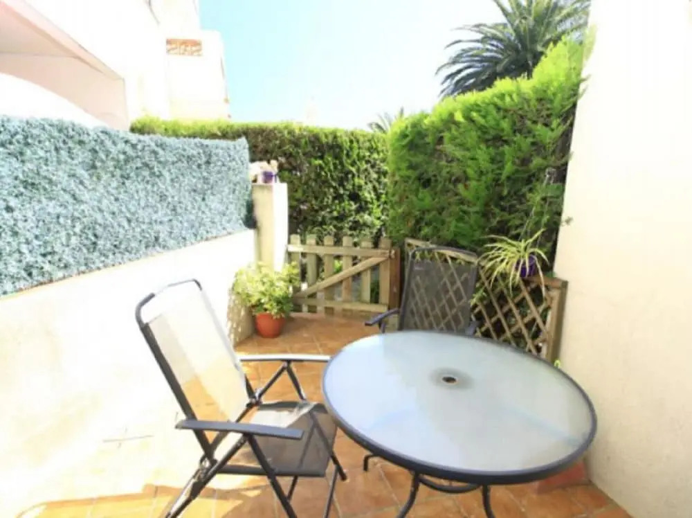 297-apartamento,piscina,parking Privado