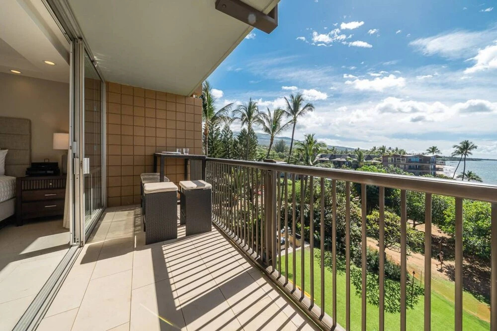 Mana Kai 412 by Coldwell Banker Island Vacations