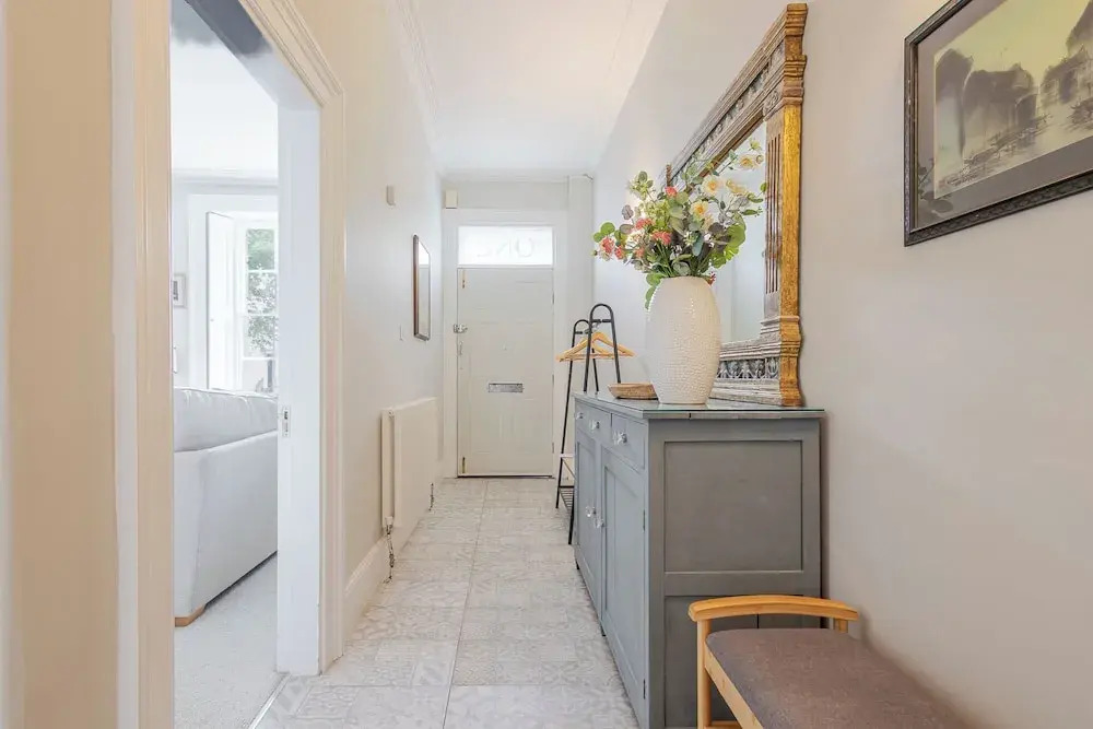 Stylish 5BD Townhouse in Leamington Spa