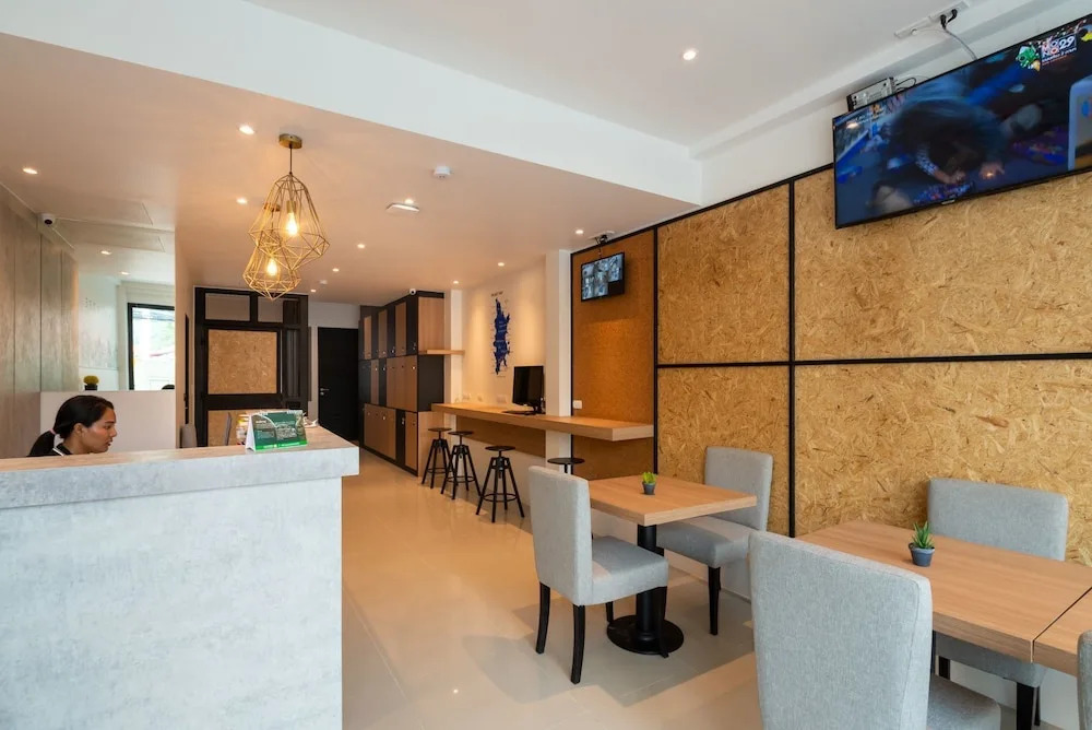 Stay@kata Poshtel