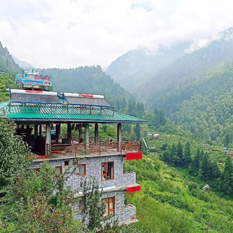 Hill Ice Guesthouse