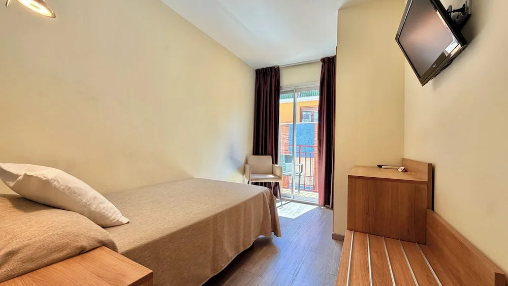 Hotel Celymar