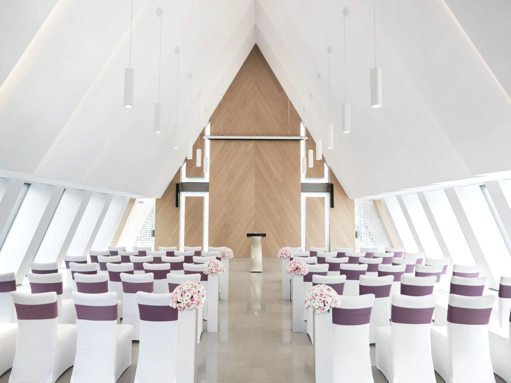 Pullman Haining