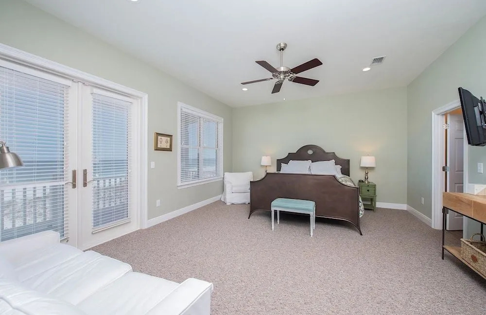 West Beach Home 2981