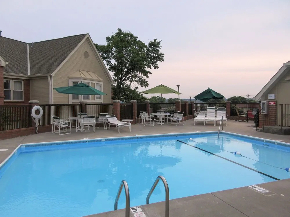 Hawthorn Suites By Wyndham Omaha Central