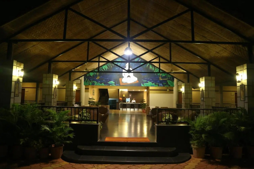 Cotton County Club and Resort