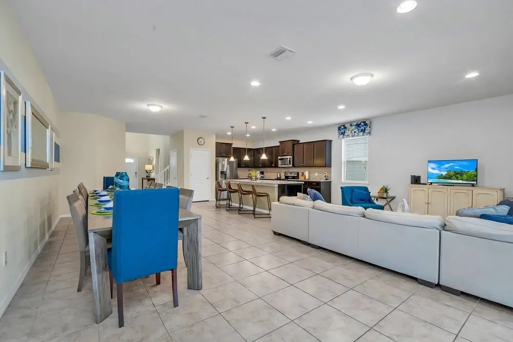Grand 8BD Villa With Themed Rooms and Game Room! Close to Disney! #8ws883