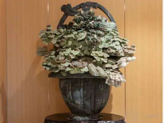 Yulian Tree Smart Hotel (Xinyang Railway Station Branch)