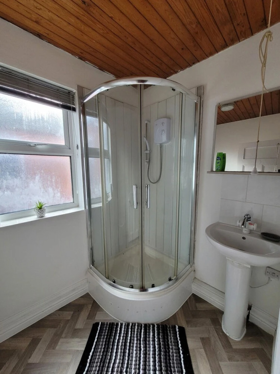 Spacious 2-bed Apartment in Leicester