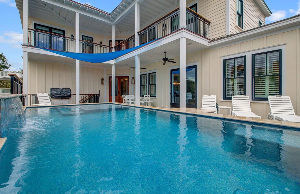 4 36th Avenue by Avantstay Chef's Kitchen, Rooftop & Pool!