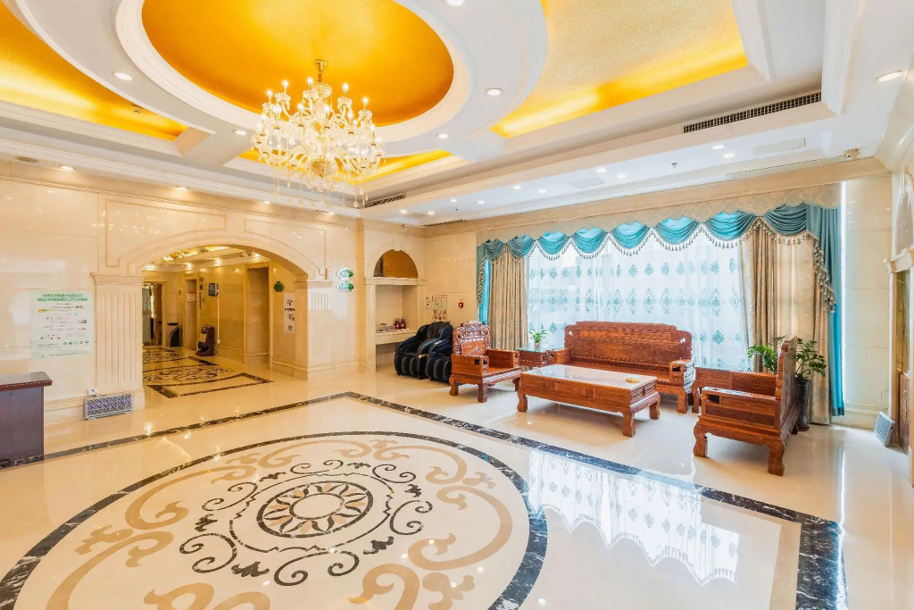 Vienna International Hotel Foshan Qiandenghu