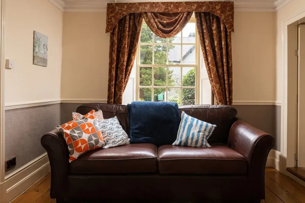 Townhouse in Llanrwst Near Snowdonia Park