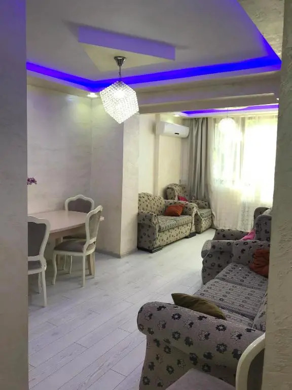 Prekrasnii Otdix V Batumi,..