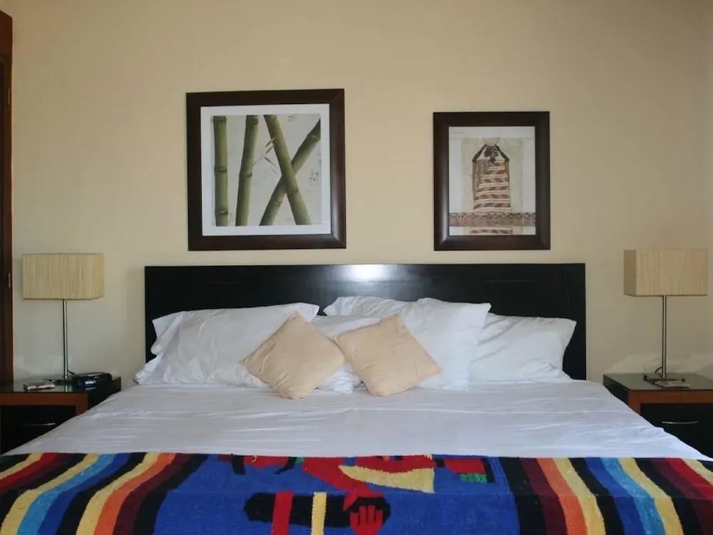 Nautibeach - Two Bedroom Suite by Skyrun
