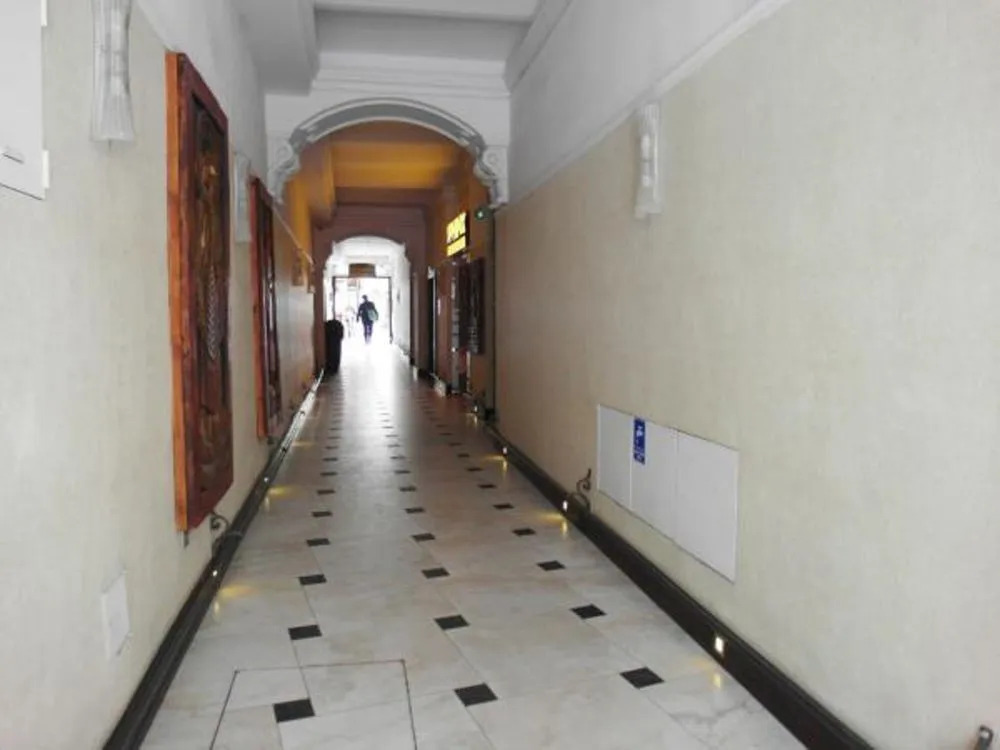 Gaya Apartments