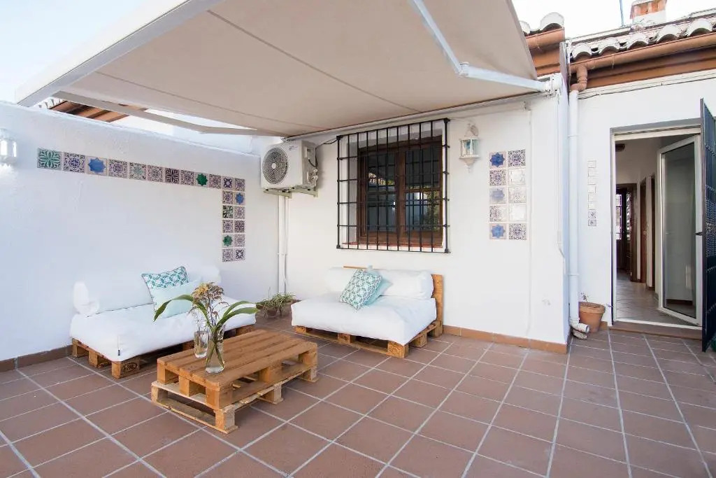 tuGuest Pool House Albaicin