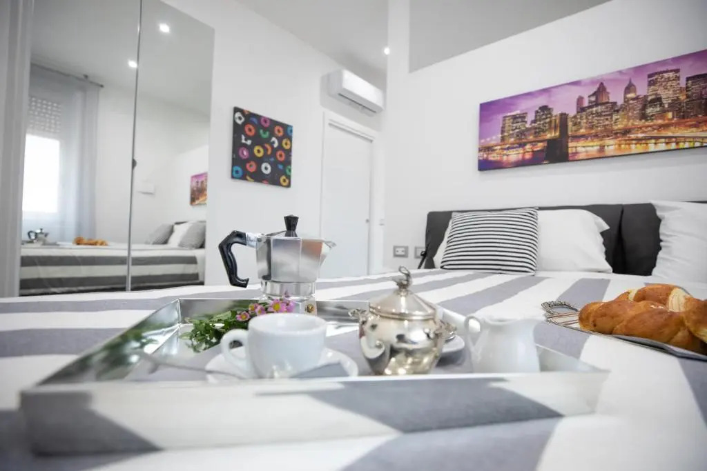 Napolidays Toledo Apartment By Dimorra