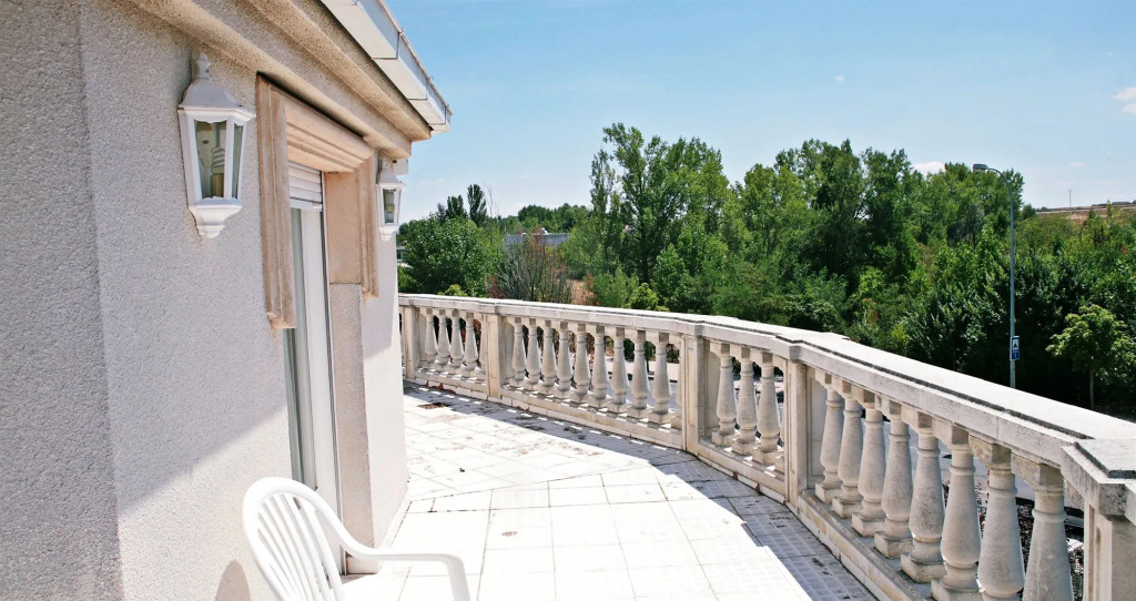 Casablanca Hotel Studios