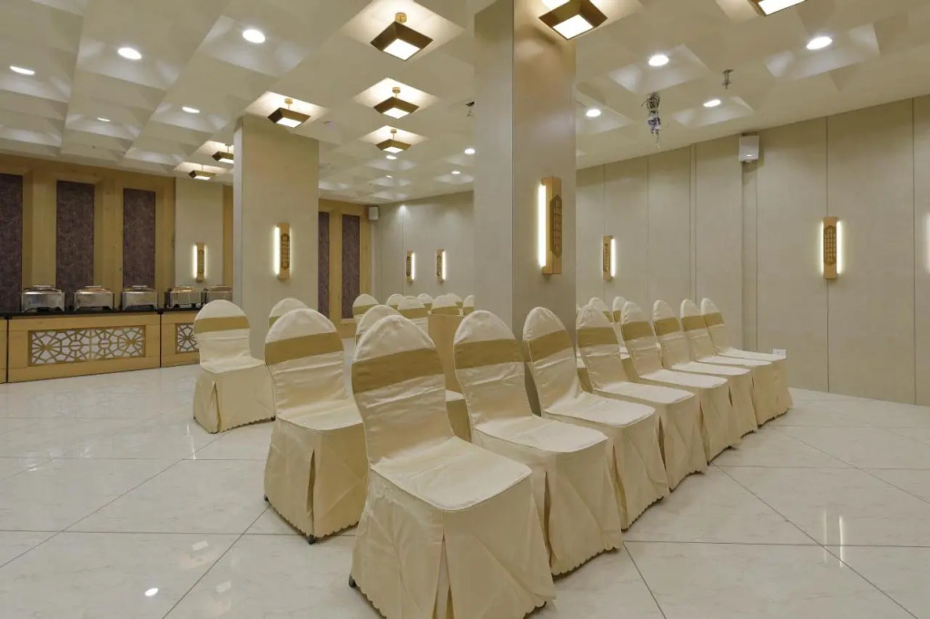 Hotel Elysian Residency