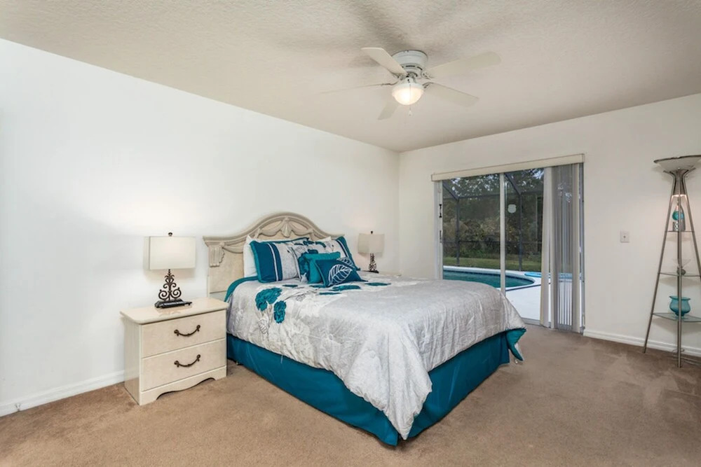 Paradise Woods-RU1066