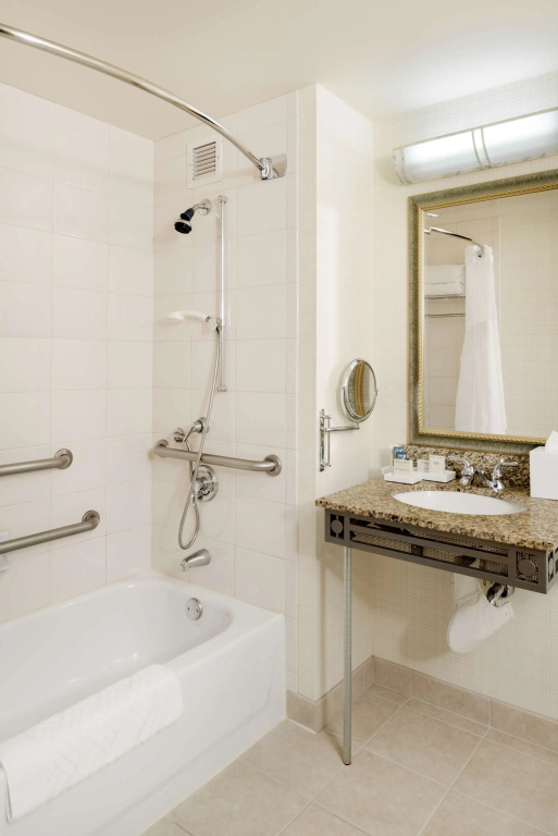 Hilton Santa Clara - Newly Renovated